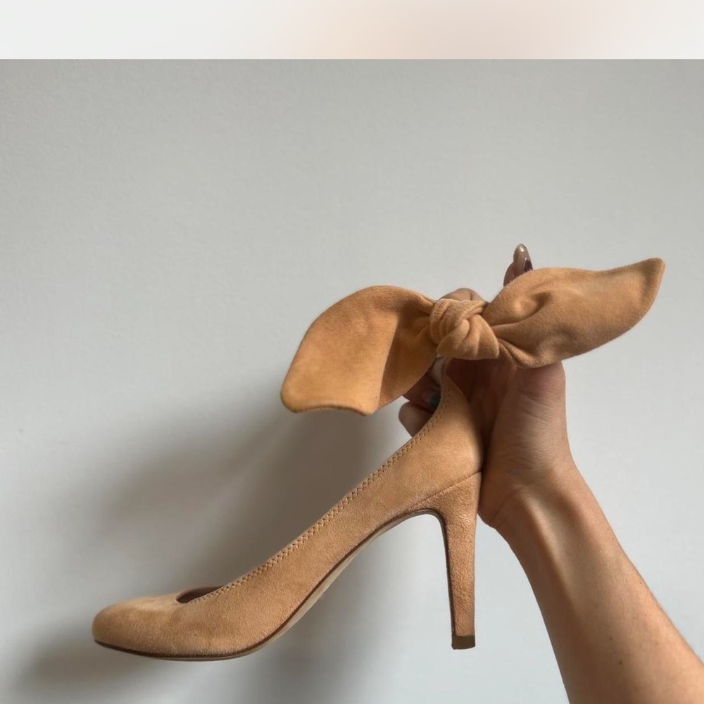 Carven heels with Bow Accent